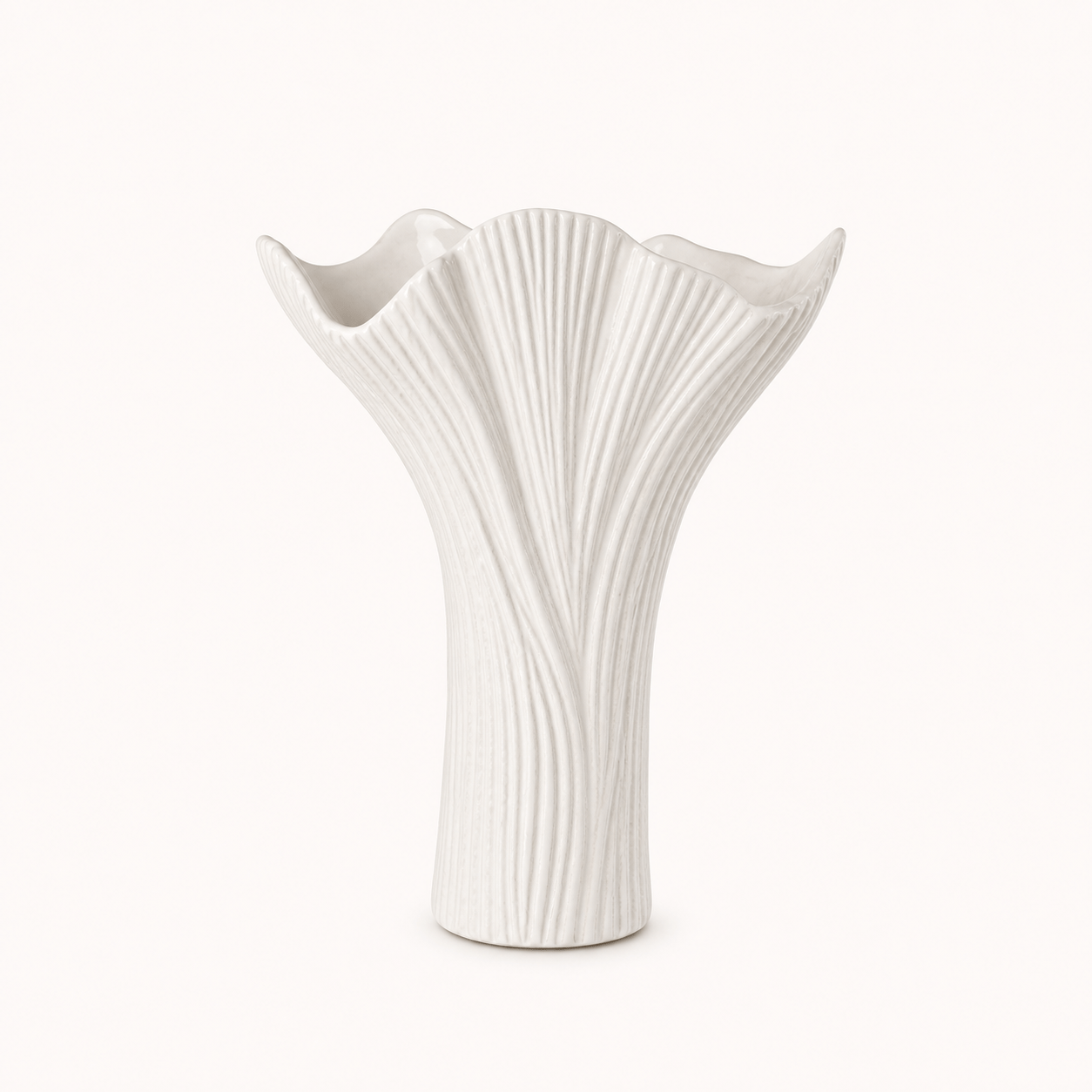 Fan Form Vase – New Vision ceramic vase collection