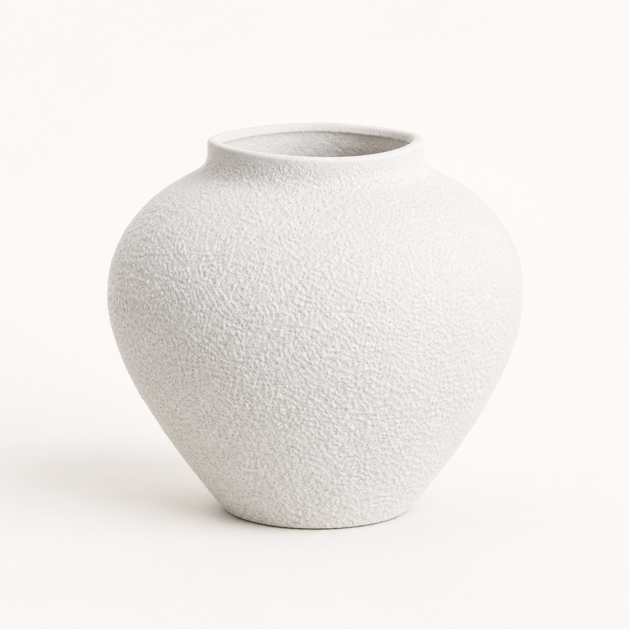Textured Round Vase – New Vision ceramic vase collection