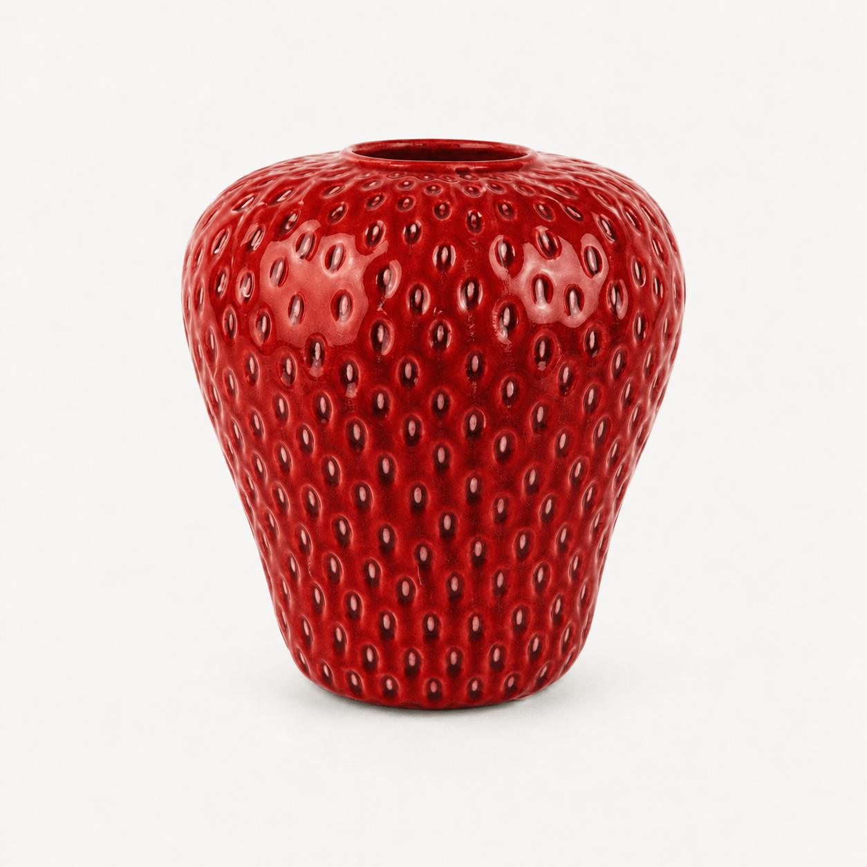 Classic Red Strawberry Vase – New Vision ceramic vase collection