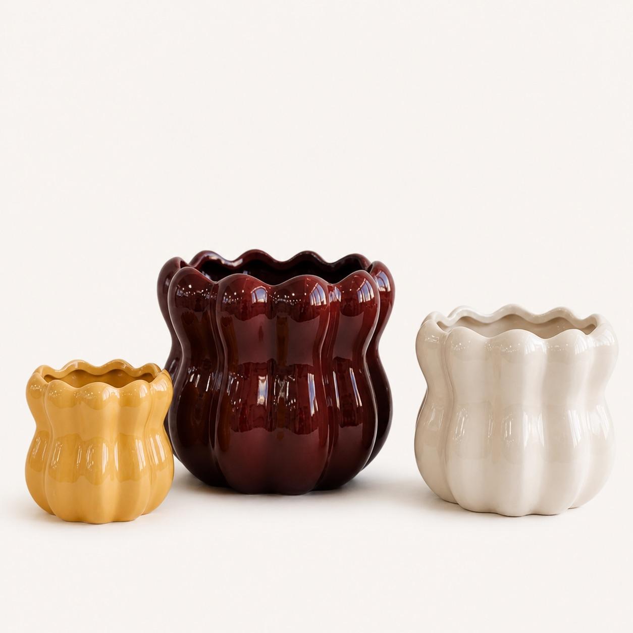 Planter & vase 02