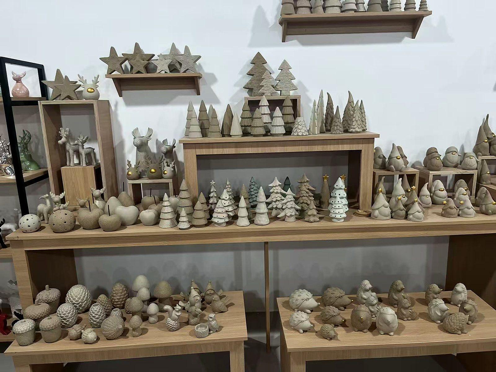 Coordinated ceramic objects and candles